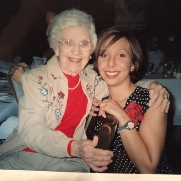 Meet your Posher, Laurie - Picture 1 of 1